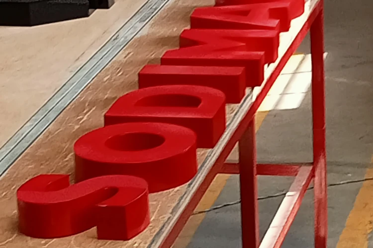 letreros y logotipos en ciudad de mexico